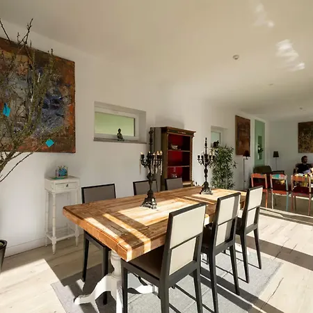 Villa Akivillas Bond