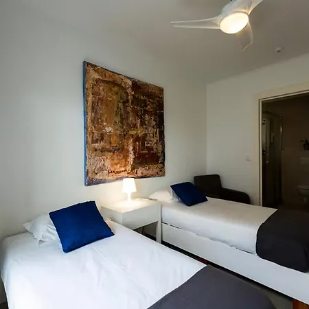 Akivillas Bond Villa